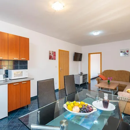 Holiday Apartments Mare Orebic Exterior photo