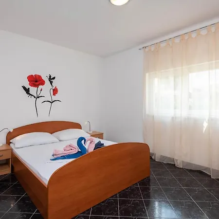 Holiday Apartments Mare Orebic Exterior photo