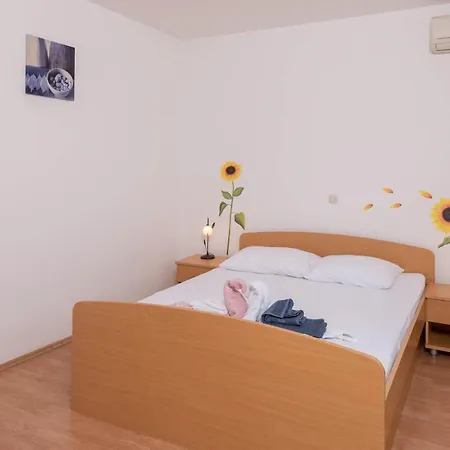 Holiday Apartments Mare Orebic Exterior photo