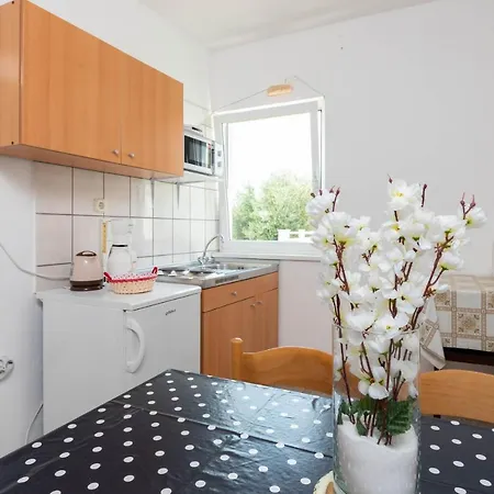 Holiday Apartments Mare Orebic Exterior photo
