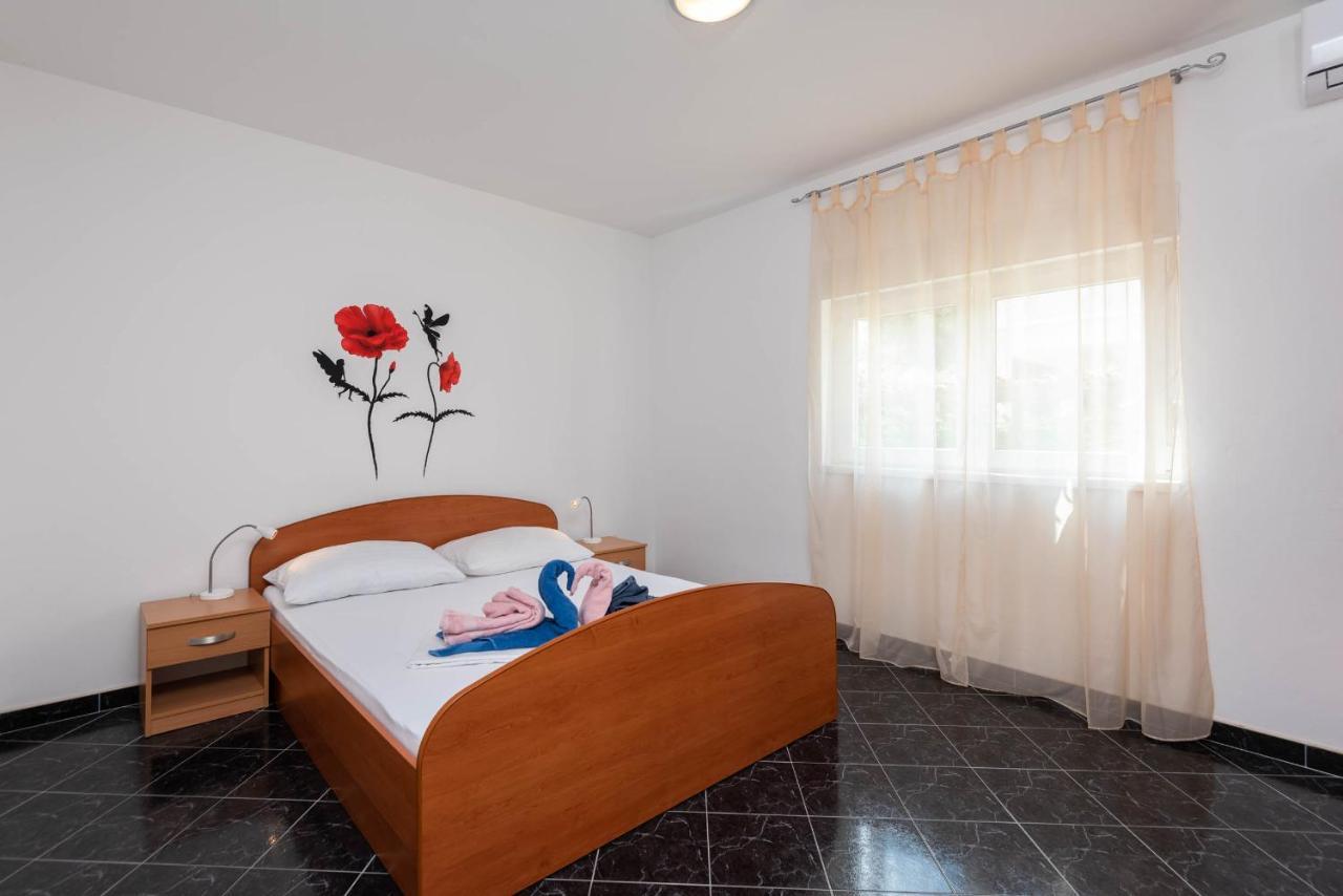 Mare Apartment